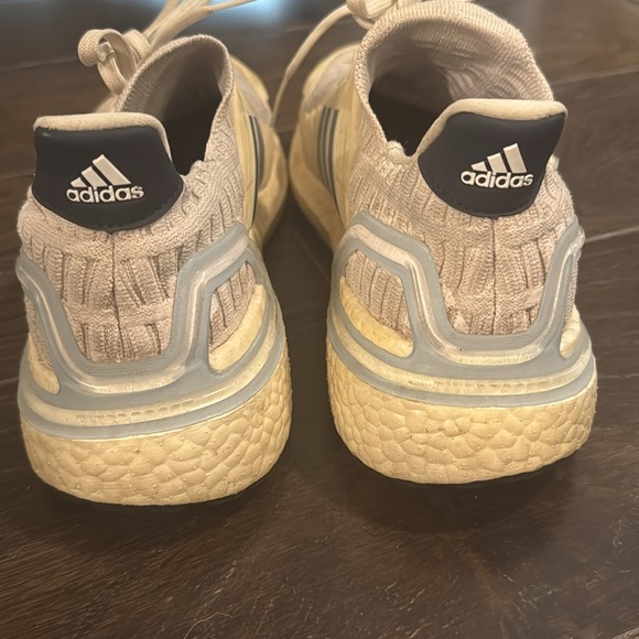 Men’s adidas ultra boost - Picture 4 of 5